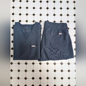 Women's Figs Dark Harbour Set S/M